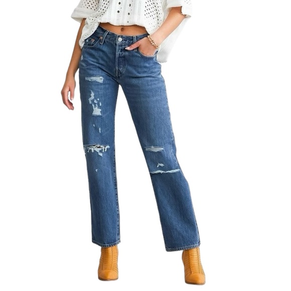 Levis 501 Premium 90s Women's Mid Rise Straight Jeans Size 28x30 - Picture 1 of 9